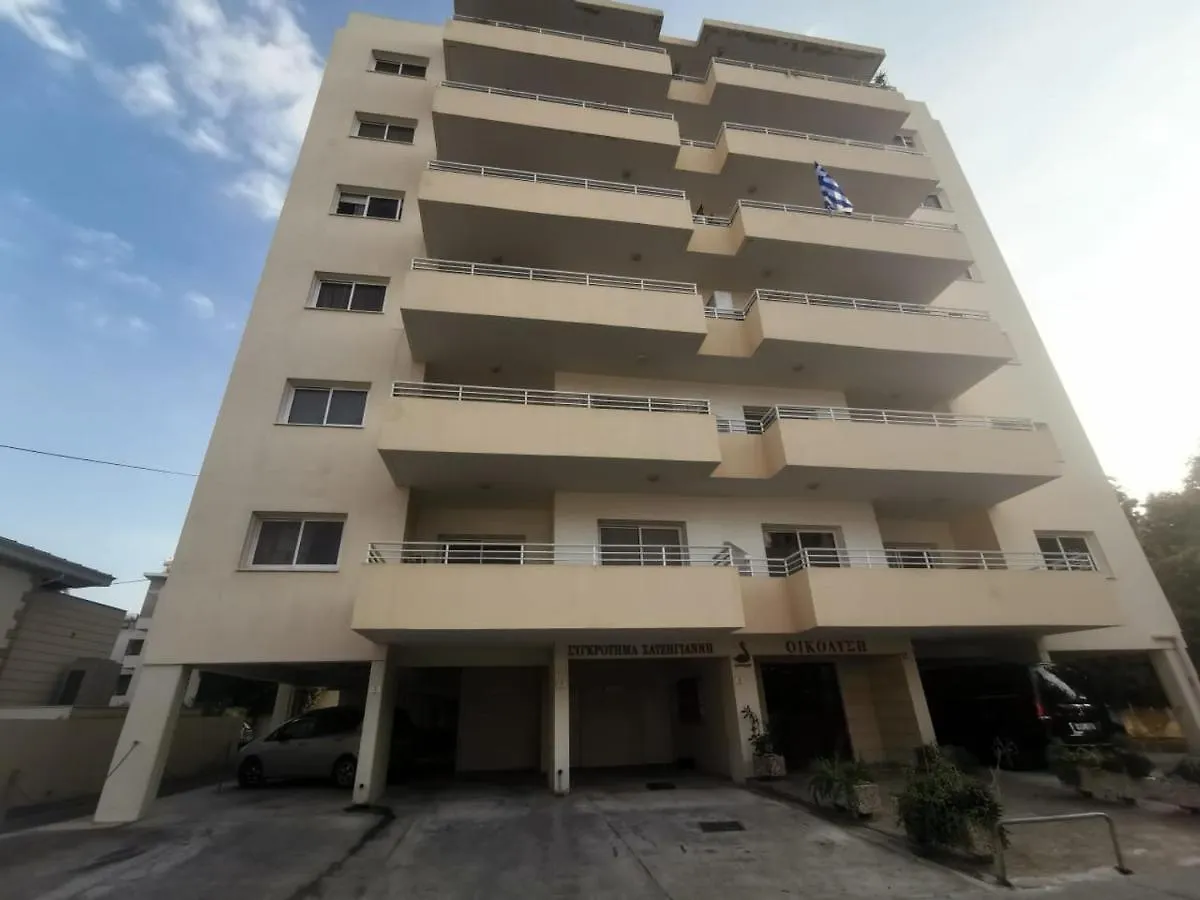 Sunny 2 Bedroom Larnaca Center Apartment